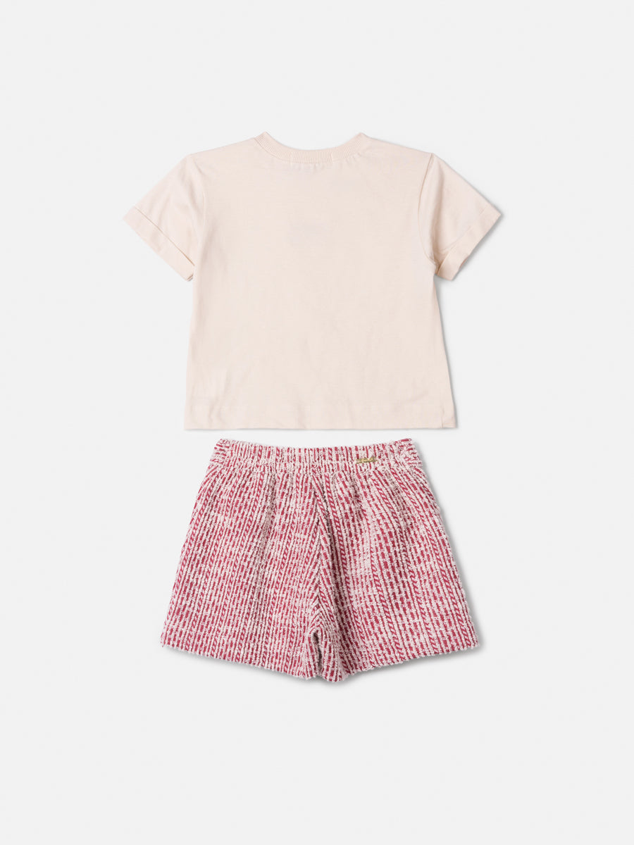 Conjunto Manga Curta Blusa e Shorts Bege Animê