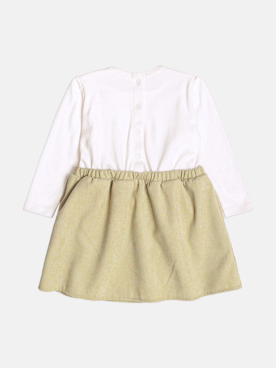 Vestido Manga Longa Saia Veludo Cotele Perola Momi