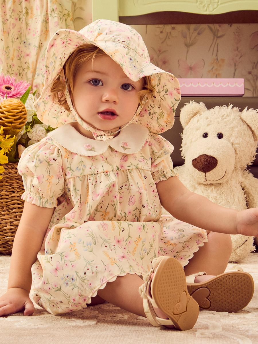 Vestido Floral com Golinha Bordada Anime