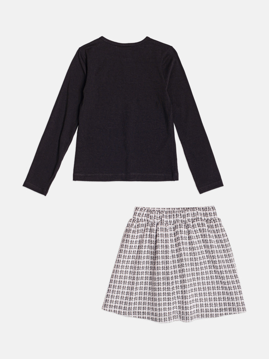 Conjunto Manga Longa Blusa e Saia Preto Momi