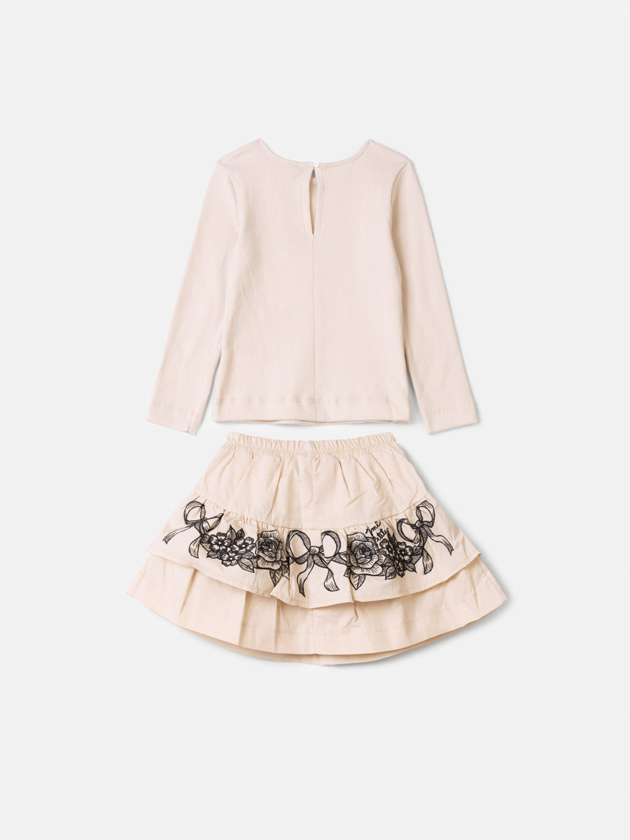 Conjunto Blusa Manga Longa e Saia Bege Vanilla Animê