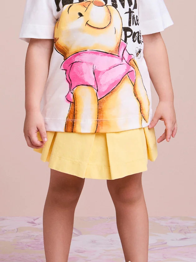 Shorts Saia de Sarja Amarela com Pregas Anime