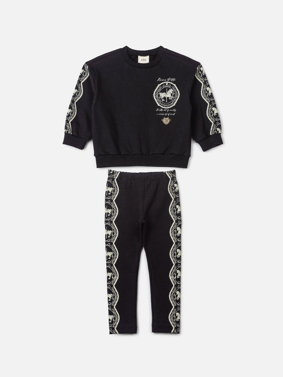 Conjunto Casaco e Legging Preto Animê