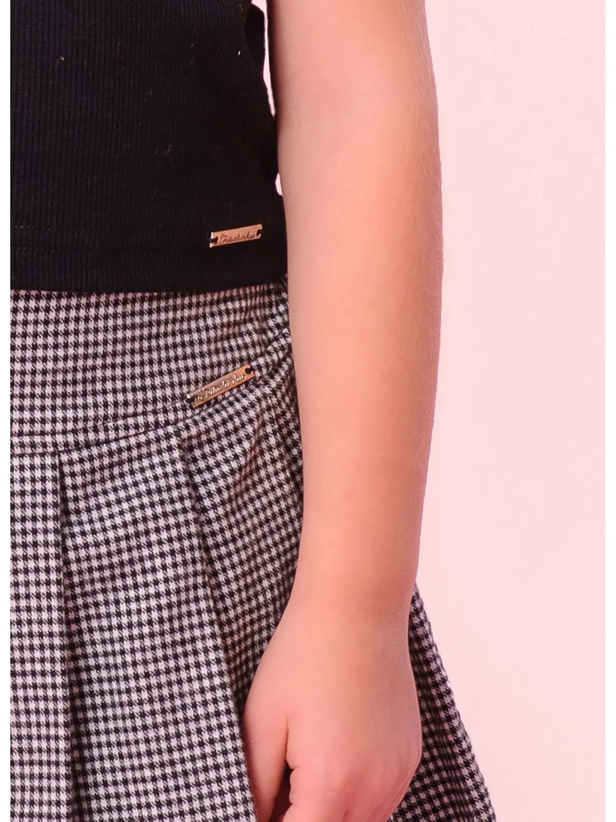 Saia Short Flanela Xadrez Pregas Xadrez Preto e Off - BambolePetit