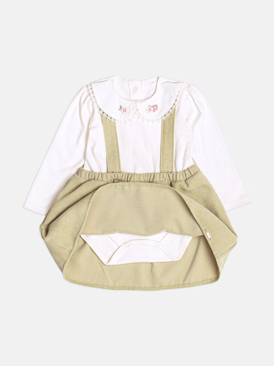 Vestido Manga Longa Saia Veludo Cotele Perola Momi