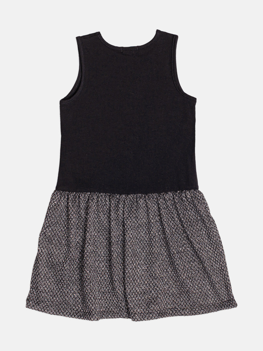 Conjunto Casaco Daisy e Vestido Preto Momi
